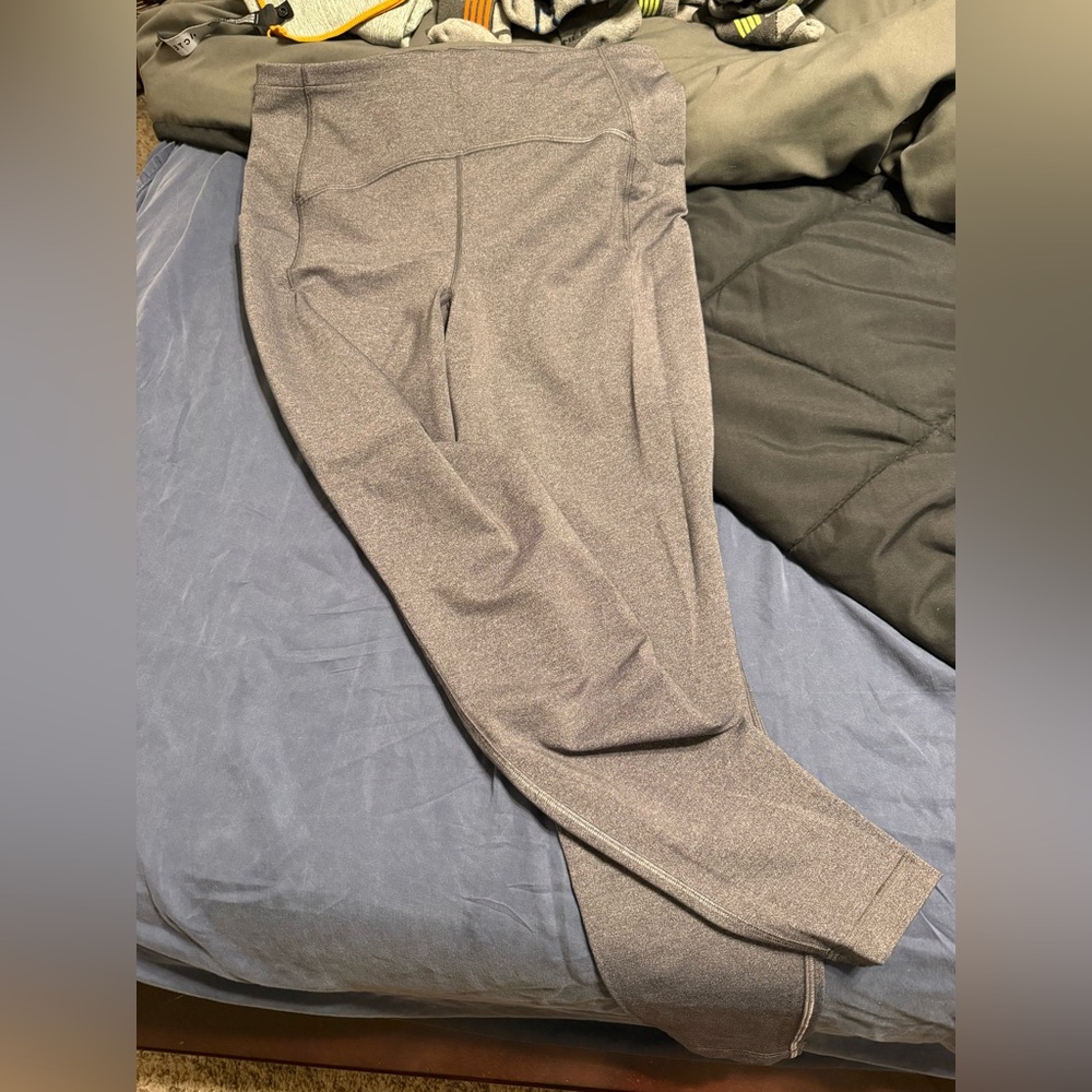 lululemon grey women’s size 12 swift speed